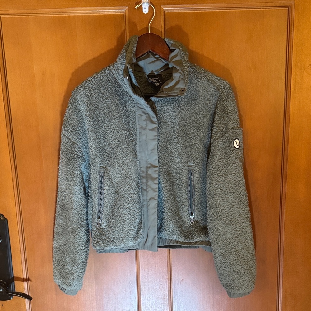 Vuori Cozy Olive Green Sherpa Zip Jacket